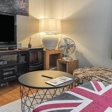 Lofty Apartment In פלימות' מראה חיצוני תמונה
