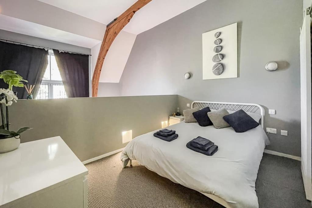 Lofty Apartment In פלימות' מראה חיצוני תמונה